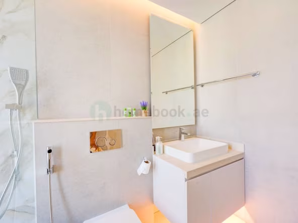 ‌Bedroom Apartment for Rent in Dubai Marina Dubai