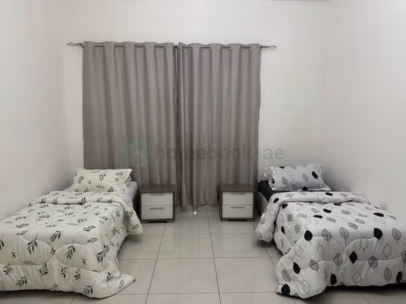 Room for Rent in Al satwa