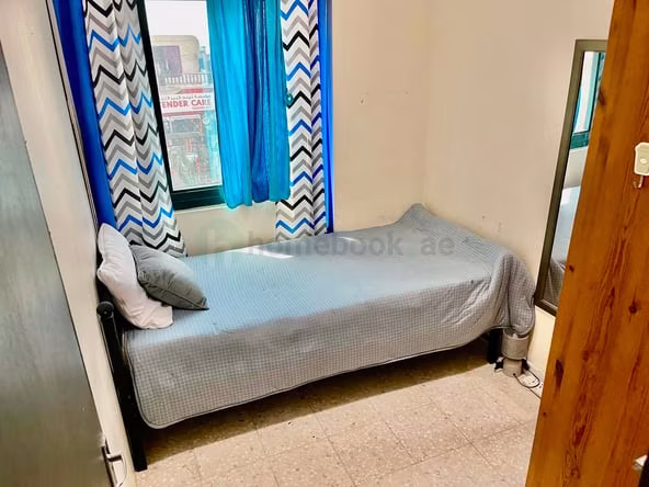 Bed Space & Partition in Dubai