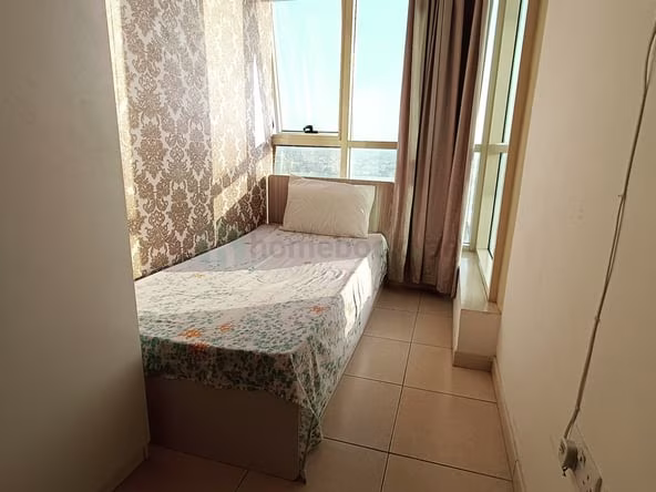 Bed Space & Partition in Al Barsha