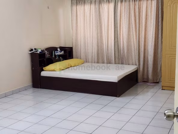Room for Rent in Bur Dubai
