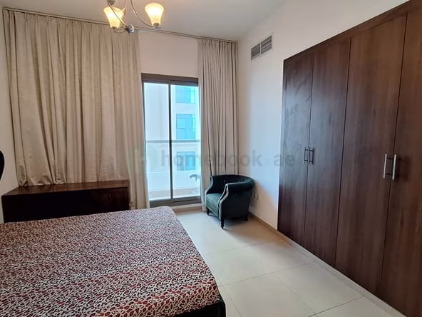 Room for Rent in Al satwa