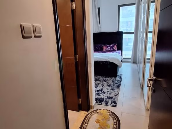 Room for Rent in Al satwa