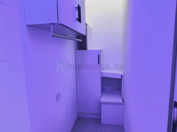 Bed Space & Partition in Al Barsha
