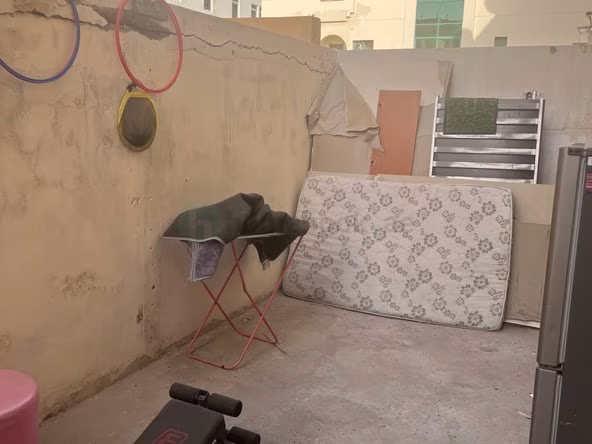 Bedroom Apartment for Rent in Bur Dubai