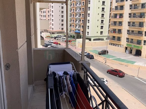 Room for Rent in International City