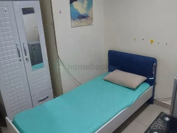Room for Rent in International City
