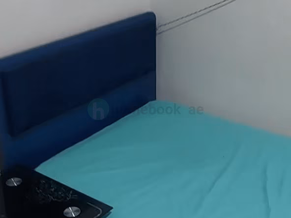 Room for Rent in International City