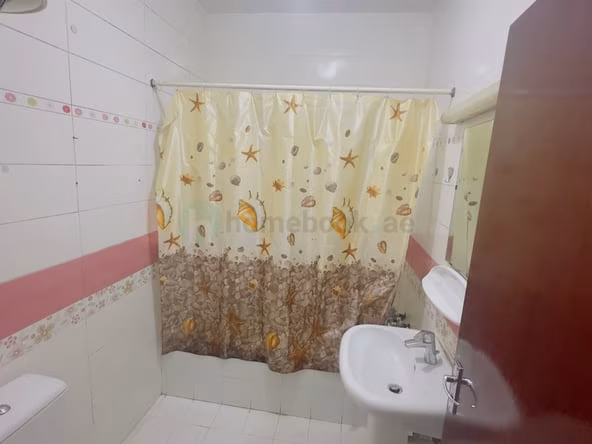 Room for Rent in Al Rigga