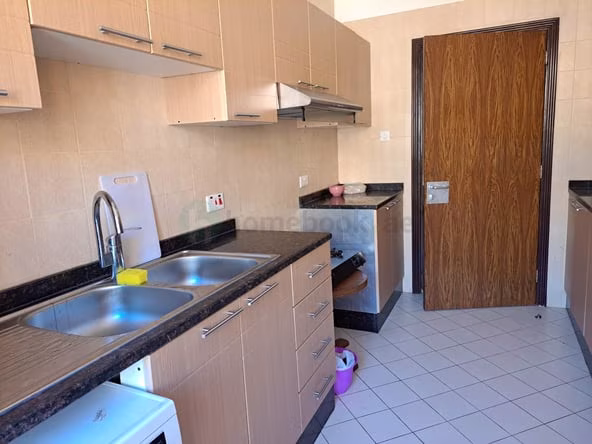 Room for Rent in Al Rigga