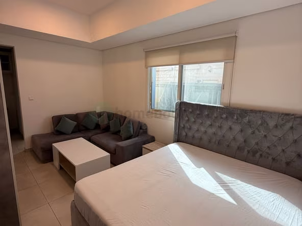 Room for Rent in Al satwa