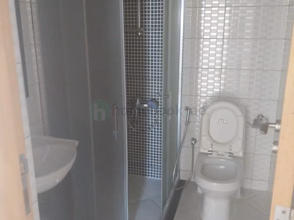 Room for Rent in Al satwa