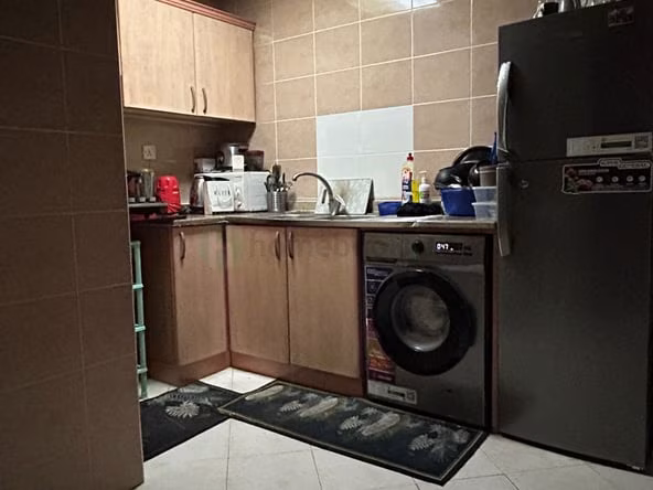 Bed Space & Partition in Sharjah