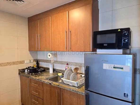 Room for Rent in Jumeirah Lakes Towers (JLT)