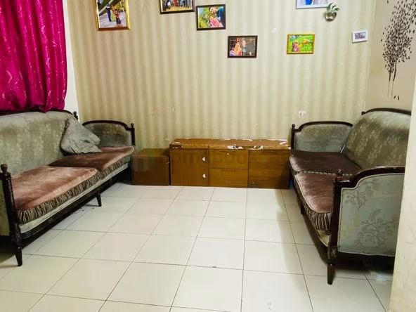 Room for Rent in Muhaisnah