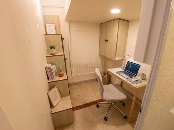 Bed Space & Partition in Hor Al Anz