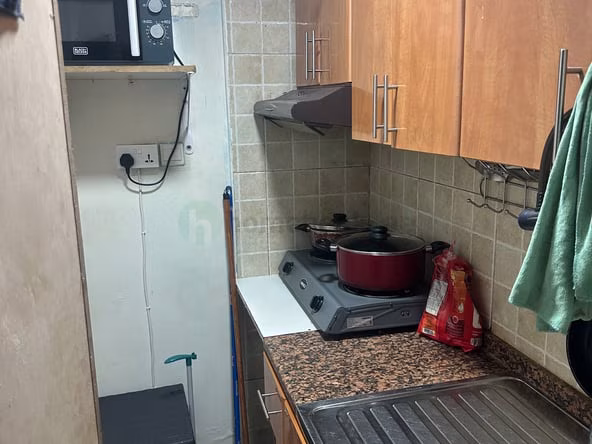 Bed Space & Partition in Al Murar