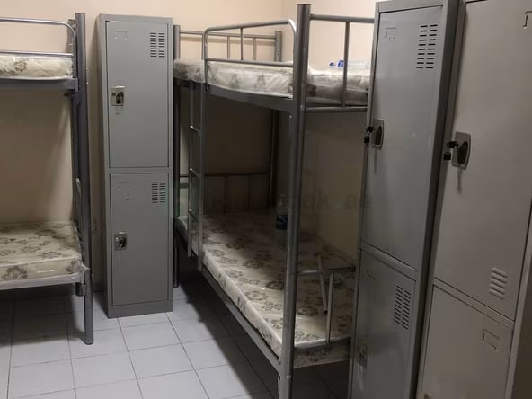 Bed Space & Partition in Hor Al Anz