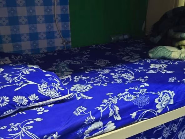 Bed Space & Partition in Hor Al Anz