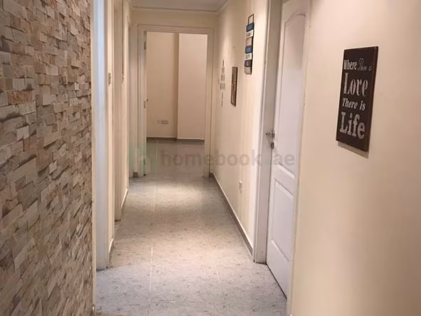 Bed Space & Partition in Sheikh Zayed Road