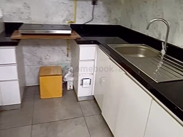 Bed Space & Partition in Business Bay