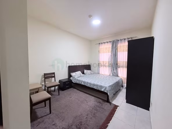 Room for Rent in International City