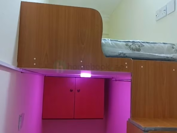 Bed Space & Partition in Al Rigga