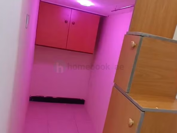 Bed Space & Partition in Al Rigga