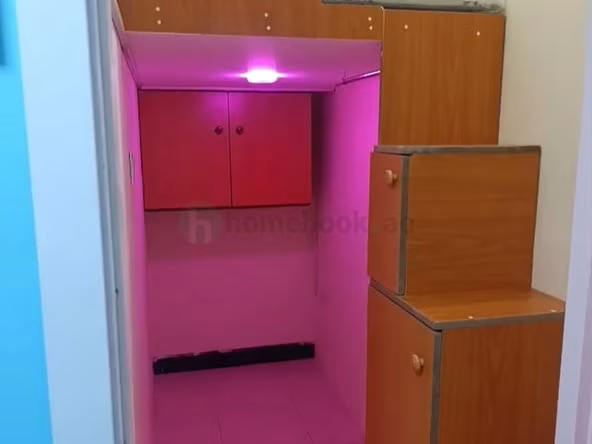 Bed Space & Partition in Al Rigga