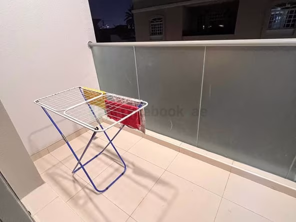 Bed Space & Partition in Al Jafiliya