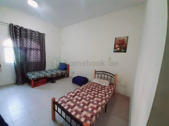 Bed Space & Partition in Discovery Gardens