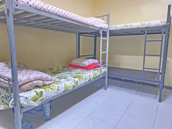 Bed Space & Partition in Bur Dubai