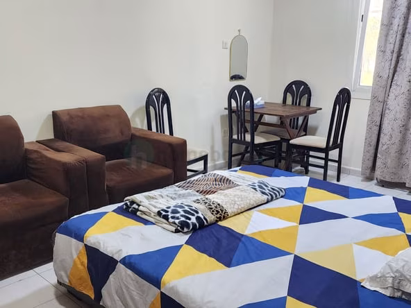 Room for Rent in International City