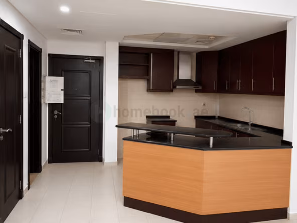 Bed Space & Partition in Discovery Gardens