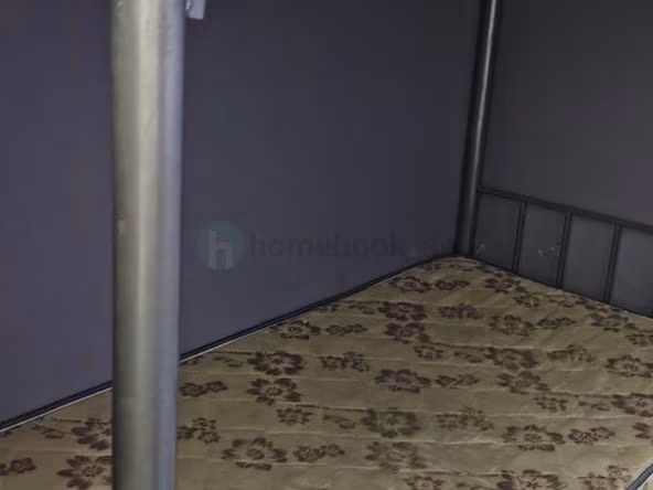 Bed Space & Partition in Al Rigga