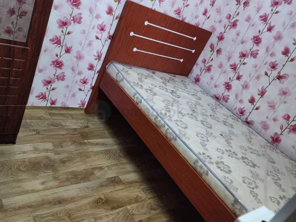 Bed Space & Partition in Al Rashidiya
