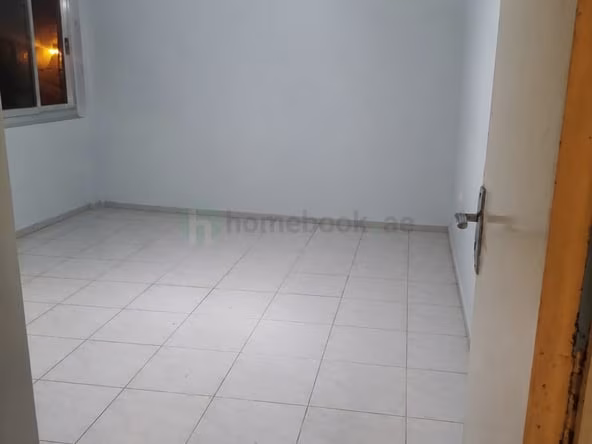 Room for Rent in Al Rigga