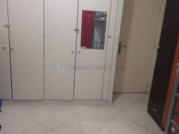 Bed Space & Partition in Oud Metha