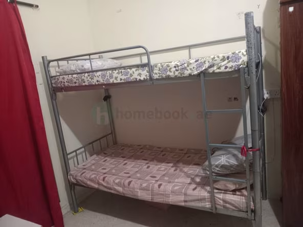 Bed Space & Partition in Oud Metha