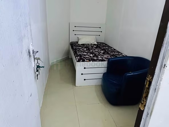 Bed Space & Partition in Sharjah