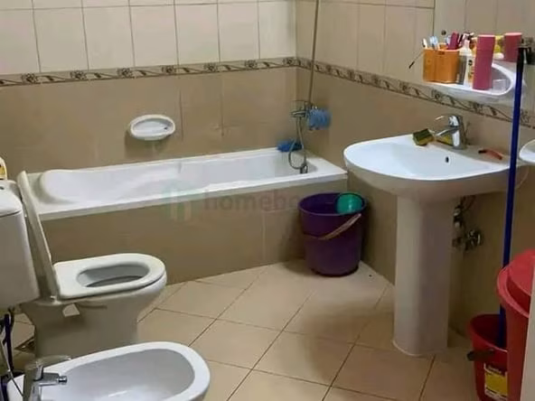 Bed Space & Partition in Al Fahidi
