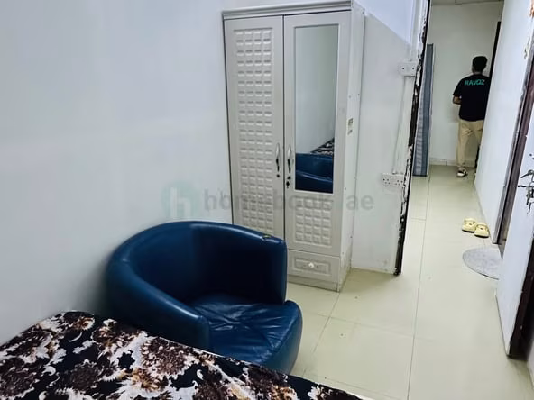 Bed Space & Partition in Sharjah