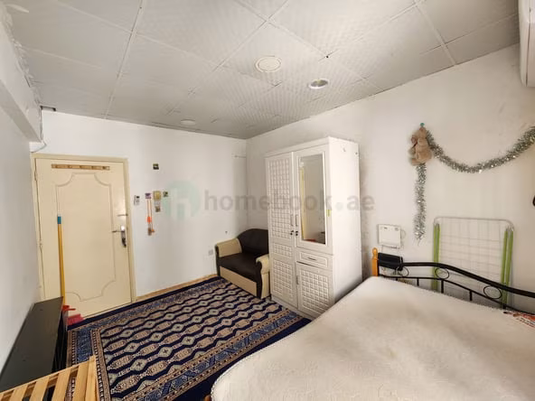 Room for Rent in Al Rigga