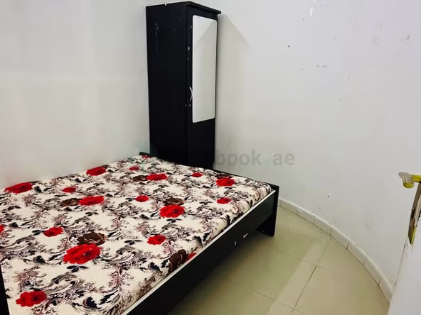 Bed Space & Partition in Sharjah