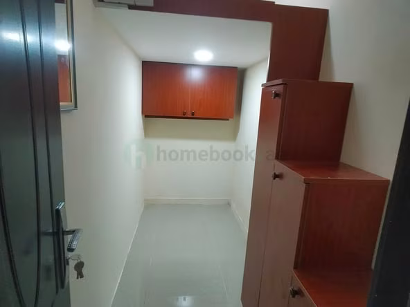 Bed Space & Partition in Al Karama