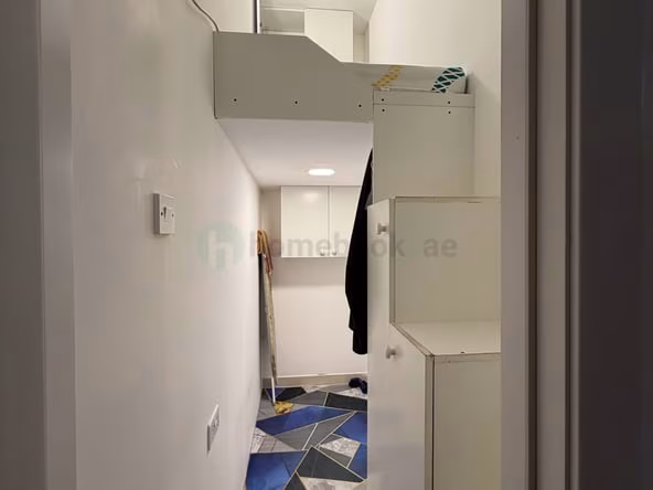 Partition in Al Barsha