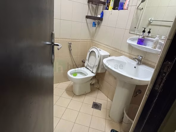 Room for Rent in Bur Dubai