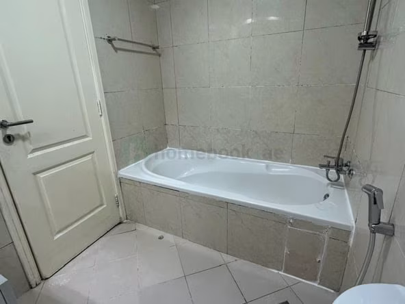 Room for Rent in Bur Dubai