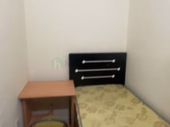 Bed Space & Partition in Al Karama