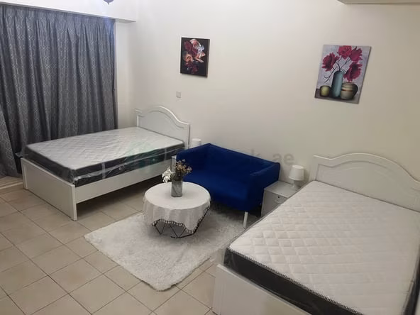 Room for Rent in Sheikh Zayed Road